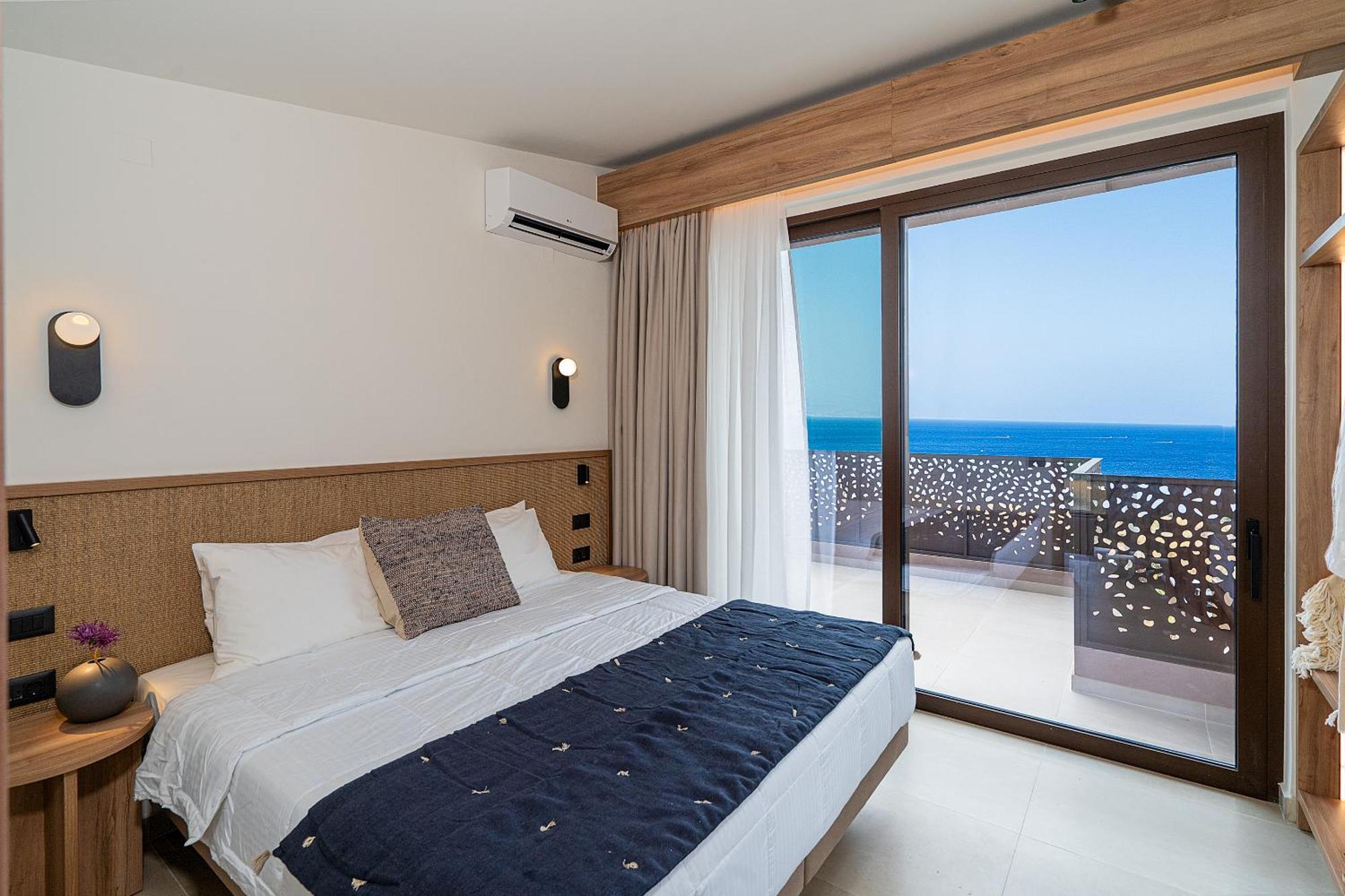 Canvas By The Sea * Agia Pelagia